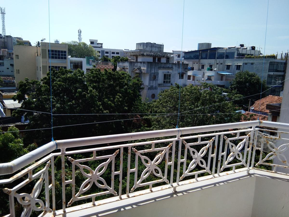 Hotel Sivamurugan Kanyakumari Buitenkant foto