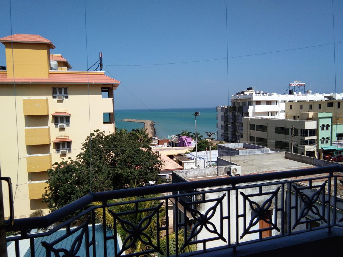 Hotel Sivamurugan Kanyakumari Buitenkant foto