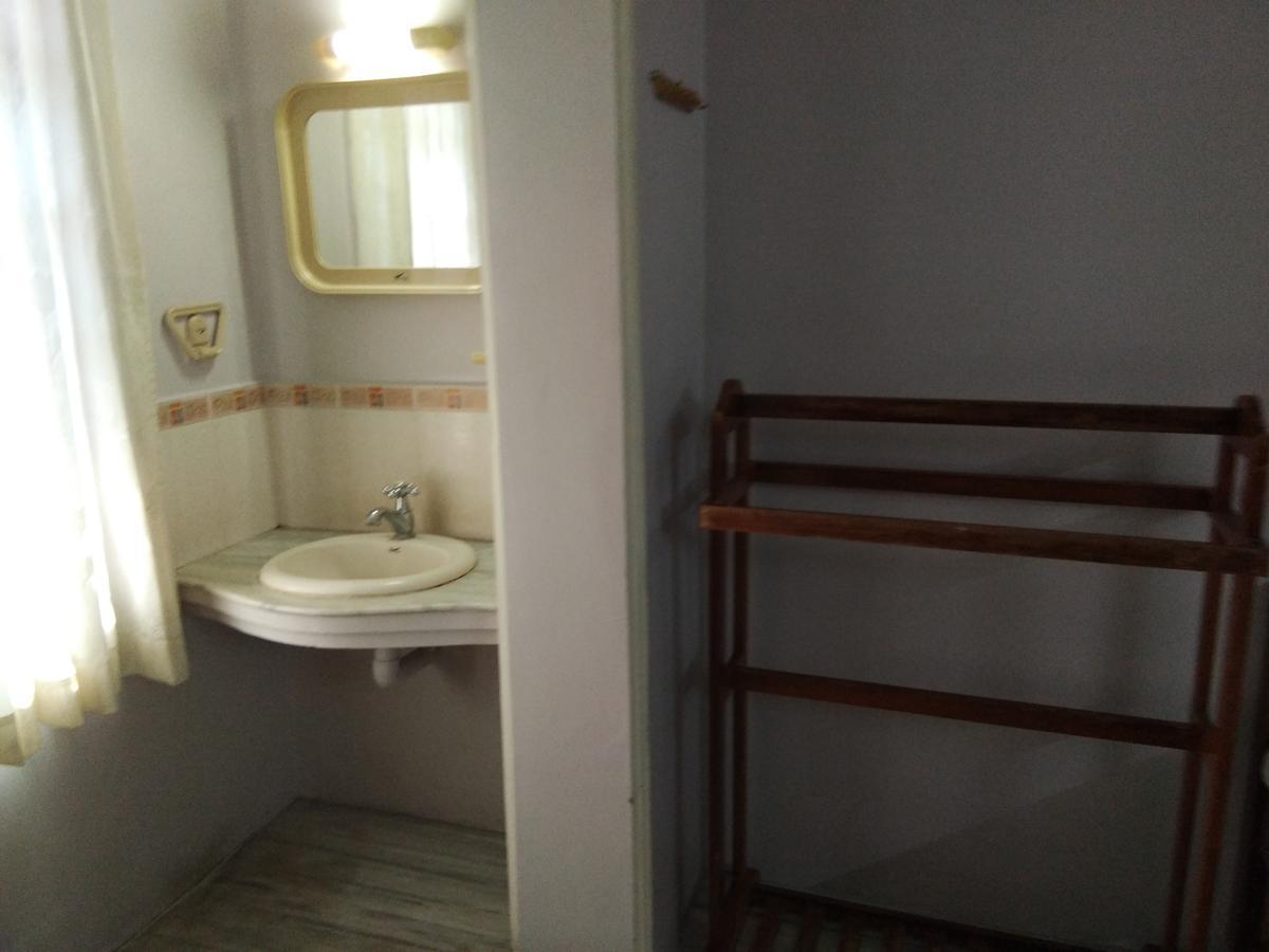 Hotel Sivamurugan Kanyakumari Buitenkant foto