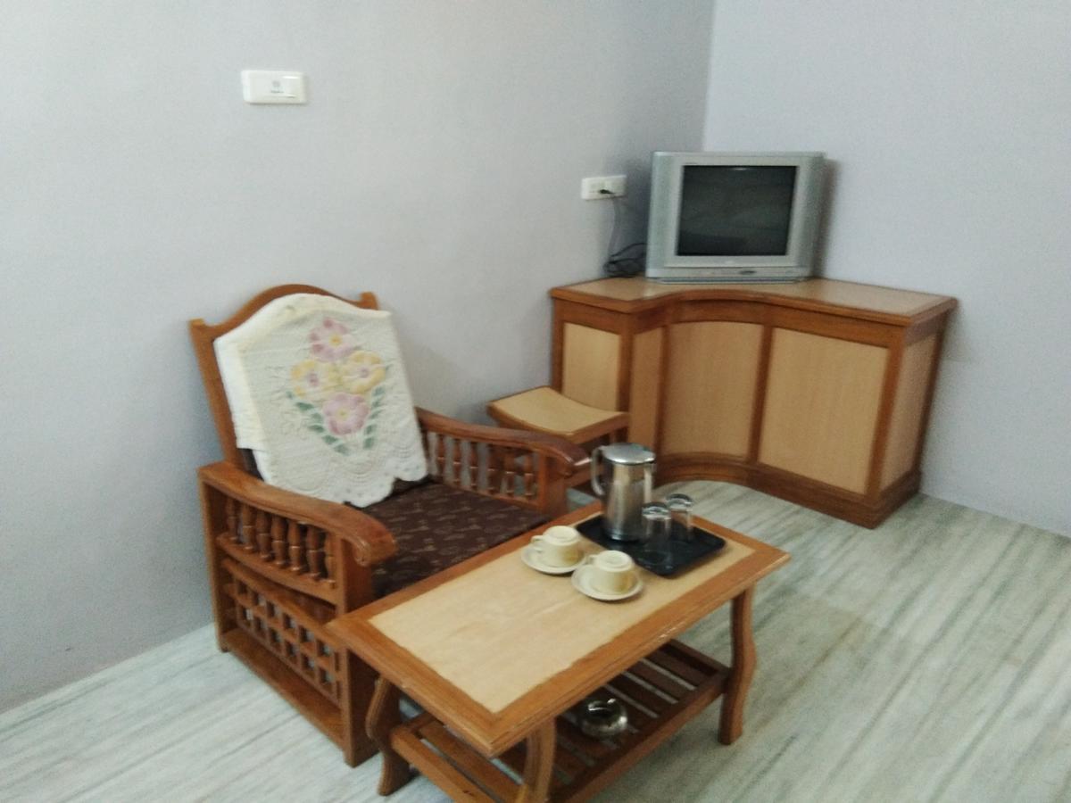 Hotel Sivamurugan Kanyakumari Buitenkant foto